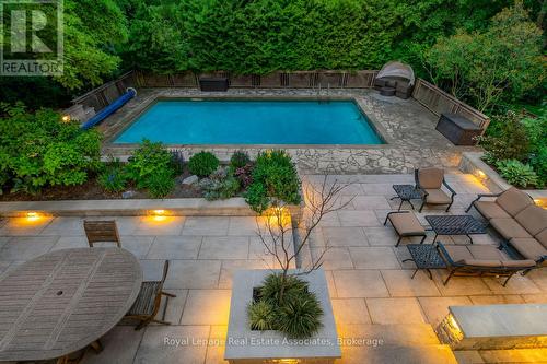 1561 Pinetree Crescent, Mississauga, ON 