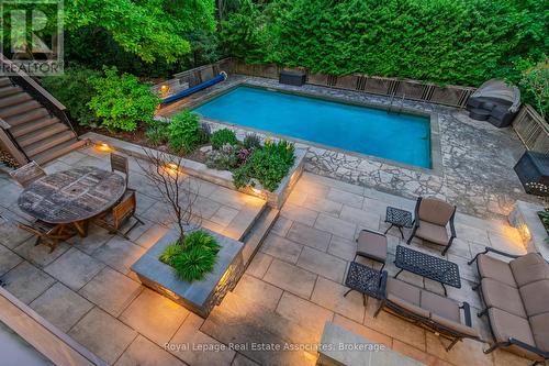 1561 Pinetree Crescent, Mississauga, ON 