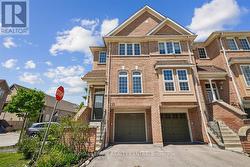 110 - 50 STRATHAVEN DRIVE  Mississauga, ON L5R 4E7