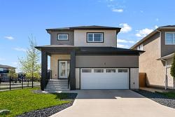 3 Del Monica Road  Winnipeg, MB R3Y 0W3