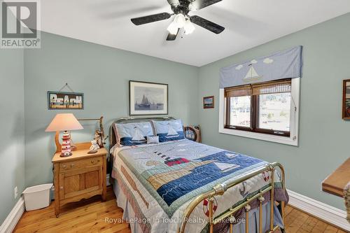 Bedroom - 1092 Tiny Beaches Road S, Tiny, ON - Indoor Photo Showing Bedroom