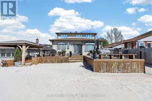 Beachside Deck - 1092 Tiny Beaches Road S, Tiny, ON - Outdoor