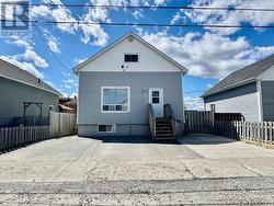 7 BORDEN AVENUE Timmins (Tm - Tnw - Algonquin To Jubilee), ON P4N 4E6