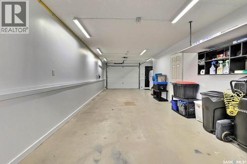 1456 Mccarthy Boulevard, Regina, SK - Indoor Photo Showing Garage