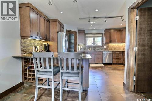 1456 Mccarthy Boulevard, Regina, SK - Indoor Photo Showing Kitchen