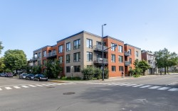 105-1414 Rue Villeray Montréal (Villeray/Saint-Michel/Parc-Extension), QC H2E 1G8