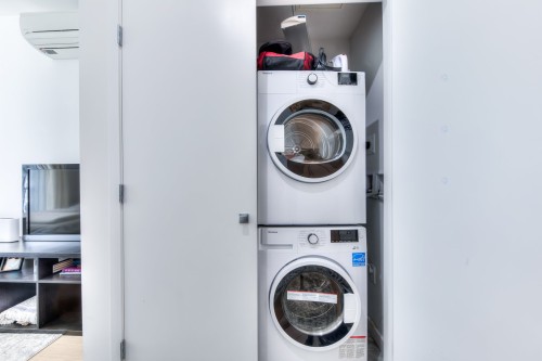 Autre - 413-1485 Rue Des Bassins, Montréal (Le Sud-Ouest), QC - Indoor Photo Showing Laundry Room