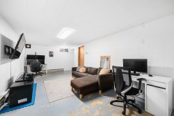 Family Room - 