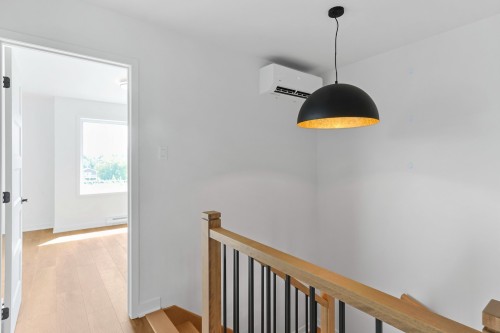 Staircase - 67Z Rue Des Pêcheurs, Saint-Louis-De-Gonzague, QC - Indoor Photo Showing Other Room