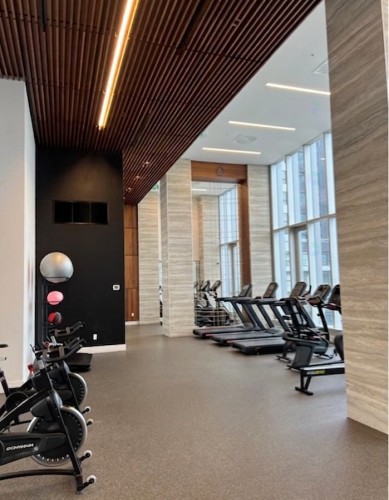 Exercise Room - 2001-1500 Boul. René-Lévesque O., Montréal (Ville-Marie), QC - Indoor Photo Showing Gym Room