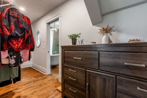 Bedroom - 1092 Grande-Côte, Sainte-Geneviève-De-Berthier, QC - Indoor