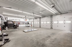 Garage - 