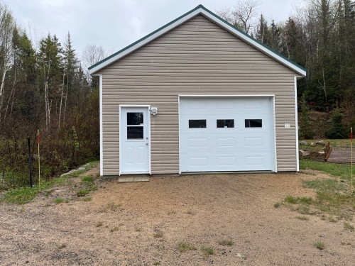 Garage - 962 Route 138, Saint-Siméon, QC - Outdoor With Exterior