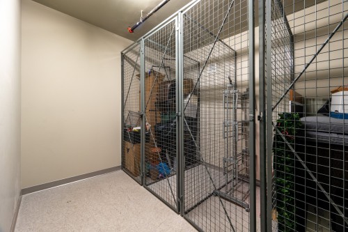 Storage - 411-440 Rue De La Gauchetière E., Montréal (Ville-Marie), QC - Indoor
