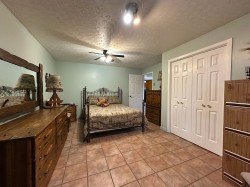Bedroom - 