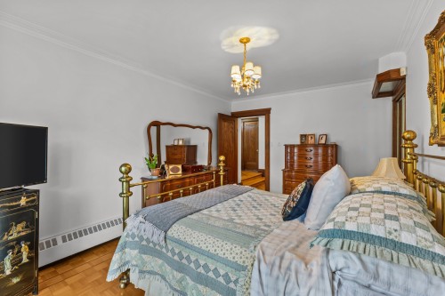 Master Bedroom - 2130 Av. Marcil, Montréal (Côte-Des-Neiges/Notre-Dame-De-Grâce), QC - Indoor Photo Showing Bedroom
