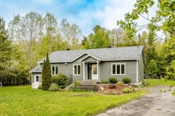 3316 Rue des Arbrisseaux Sherbrooke (Brompton/Rock Forest/Saint-Élie/Deauville), QC J1R 0B4