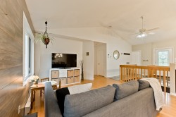 Salon - 