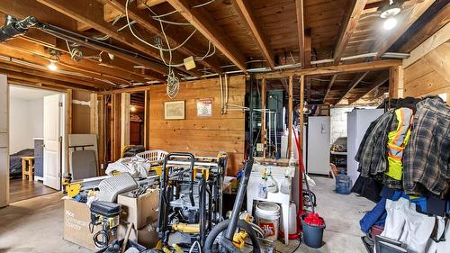 1256 Hern Road, Clearwater, BC - Indoor Photo Showing Basement