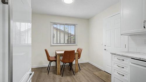 1963 Harrison Way, Kamloops, BC - Indoor