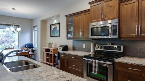 1827 Tower Ranch Boulevard, Kelowna, BC 
