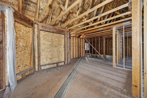 390 Marshall Road, Merritt, BC - Indoor