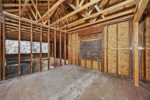 390 Marshall Road, Merritt, BC - Indoor