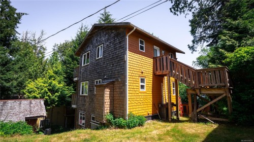 2088 Peninsula Rd, Ucluelet, BC 