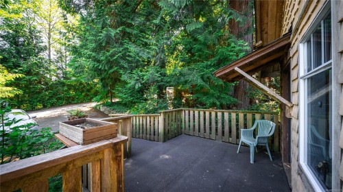 2088 Peninsula Rd, Ucluelet, BC 