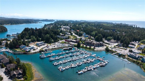 2088 Peninsula Rd, Ucluelet, BC 