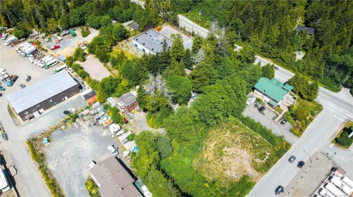 2088 Peninsula Rd, Ucluelet, BC 