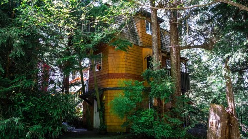 2088 Peninsula Rd, Ucluelet, BC 