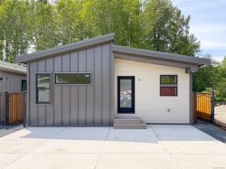 #31-3025 Royston Rd Cumberland, BC V0R 1S0