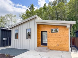 #32-3025 Royston Rd Cumberland, BC V0R 1S0