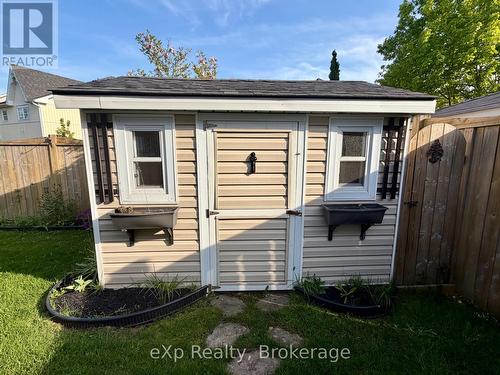 371 Carnwith Drive E, Whitby (Brooklin), ON - Outdoor