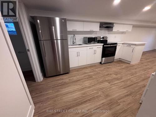1311 Pape Avenue, Toronto, ON - Indoor Photo Showing Kitchen