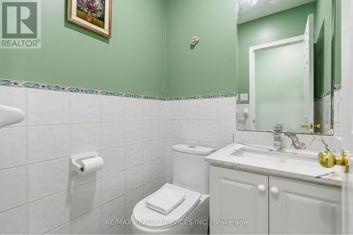 8 Pacific Wind Crescent, Brampton, ON - Indoor Photo Showing Bathroom
