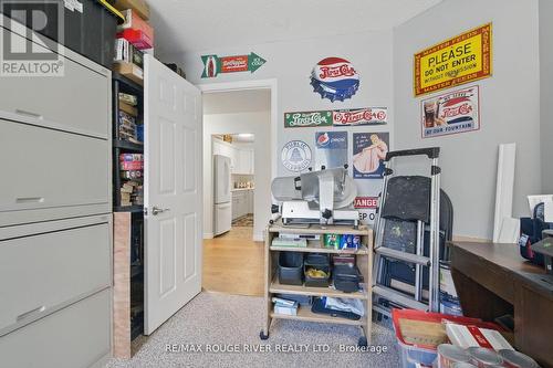 222 - 475 Parkhill Road W, Peterborough, ON - Indoor