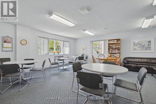 222 - 475 Parkhill Road W, Peterborough, ON - Indoor