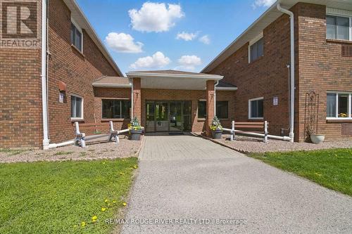 222 - 475 Parkhill Road W, Peterborough, ON - Outdoor