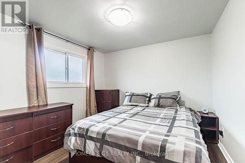 92 Reynier Drive, Brampton, ON - Indoor Photo Showing Bedroom