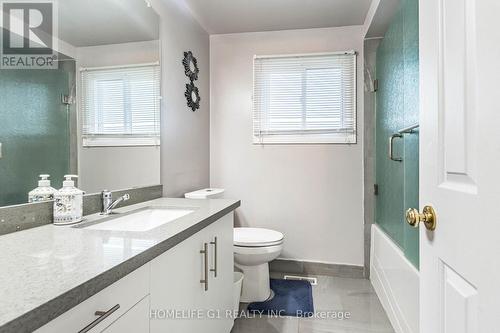 92 Reynier Drive, Brampton, ON - Indoor Photo Showing Bathroom