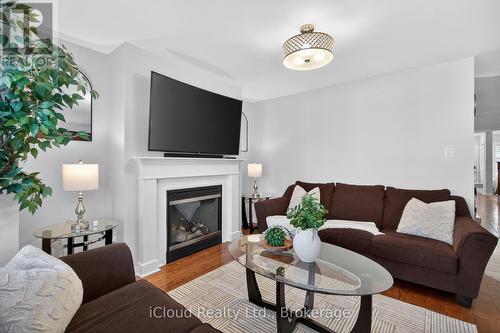 676 Speyer Circle, Milton, ON 