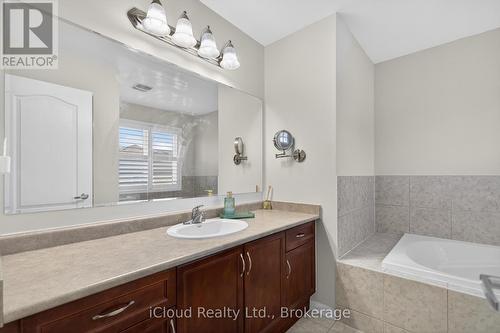 676 Speyer Circle, Milton, ON 