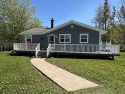 4139 East River East Side Road Plymouth, NS B2H 5C5