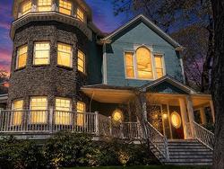 955 Winwick Road  Halifax, NS B3H 4L5