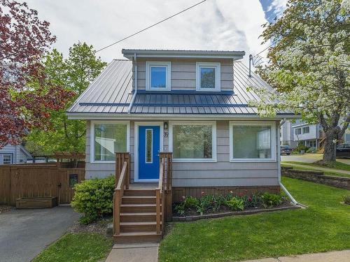 39 Maple Street, Dartmouth, NS 