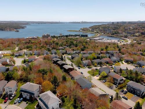 13 Roy Crescent, Bedford, NS 
