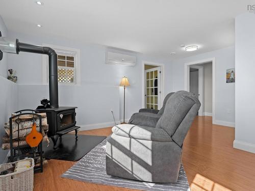 45 Amys Drive, Hackett'S Cove, NS 