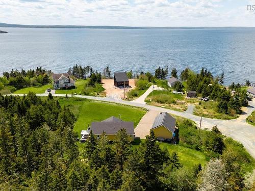 45 Amys Drive, Hackett'S Cove, NS 